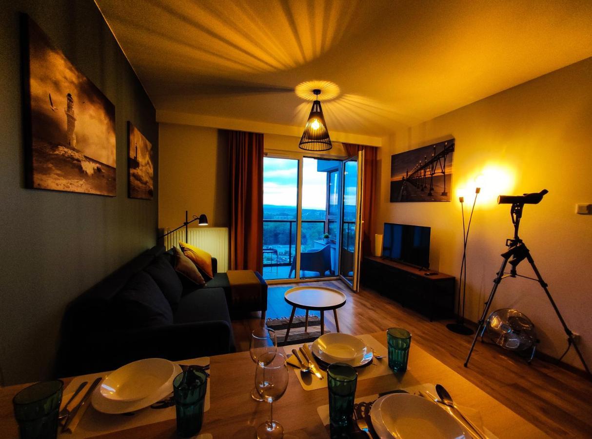 Sunset Home Apartments - Lighthouse Гданск Екстериор снимка